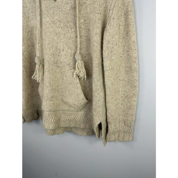 Faherty Cream Hooded Sweater - Picture 4 of 5